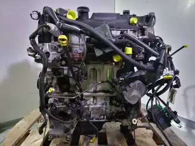 Pièce détachée automobile d'occasion moteur complet pour peugeot 206 berlina x-line refri références oem iam 8hx 10fd32 0135ej