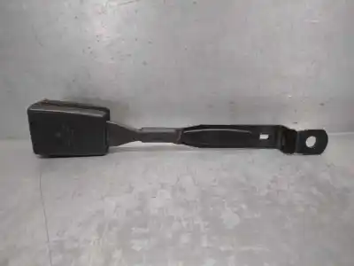 Автозапчасти б/у крюк для ремня передний правый за volkswagen caddy ka/kb (2c) 1.6 tdi ссылки oem iam 2k0857877l  