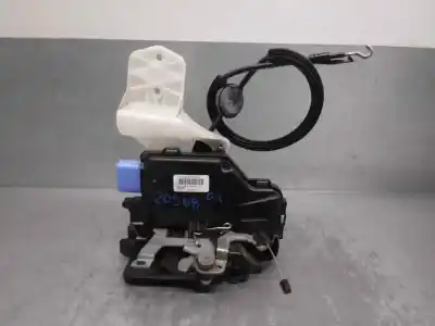 Second-hand car spare part left front door lock for volkswagen caddy ka/kb (2c) 1.6 tdi oem iam references 3d1837015as  