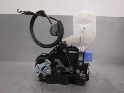 Second-hand car spare part left front door lock for volkswagen caddy ka/kb (2c) 1.6 tdi oem iam references 3d1837015as  