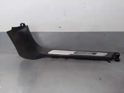 Second-hand car spare part Front Decorative Moulding for CITROEN DS5 2.0 HDi FAP CAT (RH02 / DW10CTED4) OEM IAM references 9673401977  