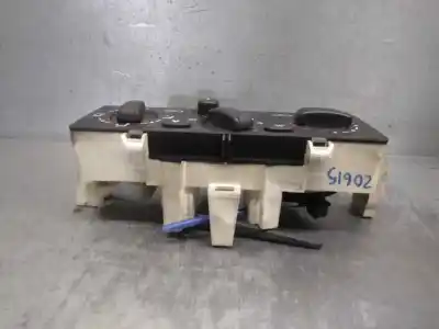 Peça sobressalente para automóvel em segunda mão comando de sofagem (chauffage / ar condicionado)  por citroen c3 1.4 referências oem iam 69300002  