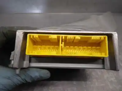 Автозапчастина б/у блок управління подушками безпеки для mitsubishi outlander (cw0) 2.0 di-d cat посилання на oem iam p8635a053  