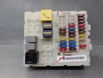Second-hand car spare part Fuse Box Unit for FORD FOCUS BERLINA (CAK) 1.6 16V CAT OEM IAM references 2M5T14A073AB  518274105