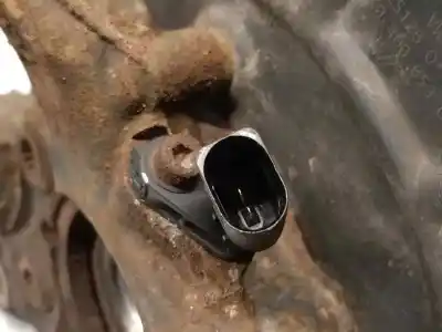 Автозапчасти б/у передняя левая кулачка за volkswagen caddy ka/kb (2c) 1.6 tdi ссылки oem iam 1k0407255aa  