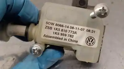 Автозапчасти б/у наружная крышка двигателя топливо за volkswagen jetta (1k2) 2.0 tdi ссылки oem iam 1k5810773a  1k5959782