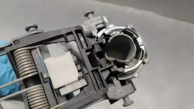 Автозапчастина б/у зовнішня ручка передня прав для volkswagen jetta (1k2) 2.0 tdi посилання на oem iam 1k0837886a  1k0837885a