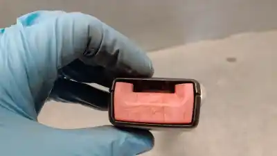 Peça sobressalente para automóvel em segunda mão chicote / encaixe cinto segurança por volkswagen jetta (1k2) 2.0 tdi referências oem iam 1k0857740h  