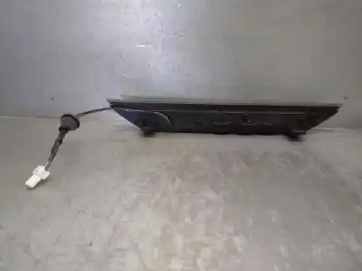 Pezzo di ricambio per auto di seconda mano luce freno centrale per mitsubishi outlander (cw0) 2.0 di-d cat riferimenti oem iam 8334a008  