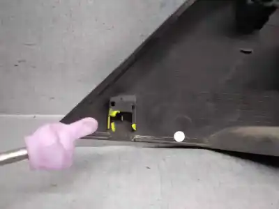 Pezzo di ricambio per auto di seconda mano modanatura posteriore per mitsubishi outlander (cw0) 2.0 di-d cat riferimenti oem iam 5817a02277  