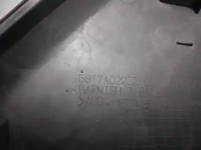 Pezzo di ricambio per auto di seconda mano modanatura posteriore per mitsubishi outlander (cw0) 2.0 di-d cat riferimenti oem iam 5817a02277  