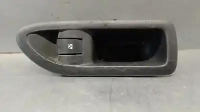 Peça sobressalente para automóvel em segunda mão Botão / Interruptor Elevador Vidro Traseiro Direito por RENAULT LAGUNA II (BG0) 1.6 16V Referências OEM IAM 8200317494  