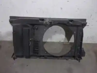 Автозапчастина б/у передня решіта радіатора для PEUGEOT 307 (S1) 2.0 HDi CAT Посилання на OEM IAM 7104L2  