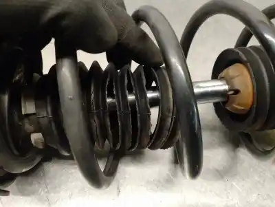 Second-hand car spare part front left shock absorber for ford fiesta vi (cb1, ccn) 1.25 oem iam references 2037976  