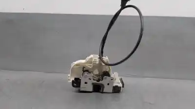 Second-hand car spare part front right door lock for dodge journey 2.0 crd oem iam references 4589694aa  