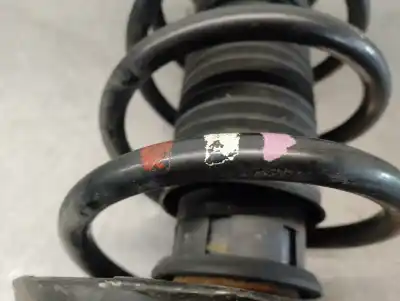 Автозапчастина б/у передній правий амортизатор для volkswagen jetta (1k2) 2.0 tdi посилання на oem iam 1t0413031g  824904002561