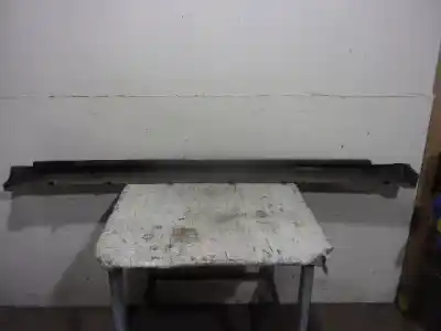 Second-hand car spare part side skirt for dodge journey 2.0 crd oem iam references 5178148aa  