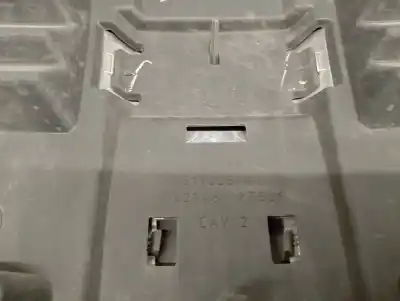 Peça sobressalente para automóvel em segunda mão grelha frontal por dodge journey 2.0 crd referências oem iam 05018281ac  