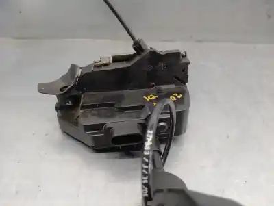 Second-hand car spare part left front door lock for renault vel satis (bj0) 2.0 16v turbo oem iam references 8200012899  