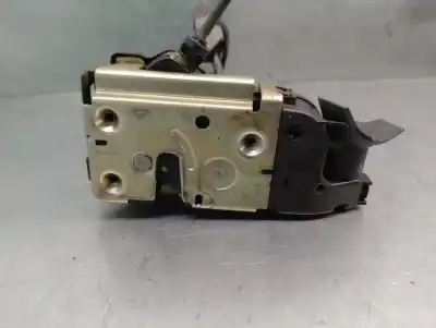 Second-hand car spare part left front door lock for renault vel satis (bj0) 2.0 16v turbo oem iam references 8200012899  