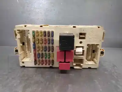 Pezzo di ricambio per auto di seconda mano Scatola Relè/fusibili per FIAT STILO (192) 1.9 JTD CAT Riferimenti OEM IAM 51715858  501209630050