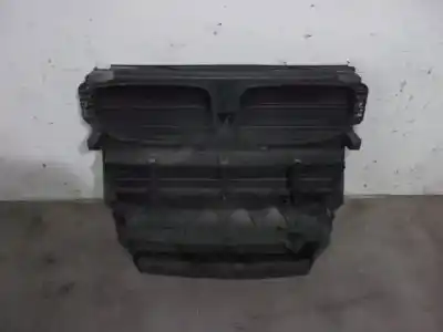 Автозапчасти б/у ПЕРЕДНЯЯ РЕШЕТКА РАДИАТОРА за BMW X5 (E70)  ссылки OEM IAM 51647177878  