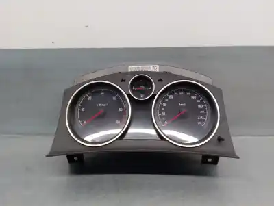 Second-hand car spare part Dashboard for OPEL ASTRA H BERLINA 1.7 16V CDTI OEM IAM references 13172012  