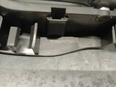 Peça sobressalente para automóvel em segunda mão puxador interior dianteiro direito por peugeot partner (s2) 1.6 16v hdi referências oem iam 96863075vv  
