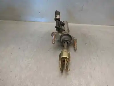 Автозапчасти б/у насос сцепления за toyota yaris (ncp1/nlp1/scp1) 1.3 16v cat ссылки oem iam 3142052010  