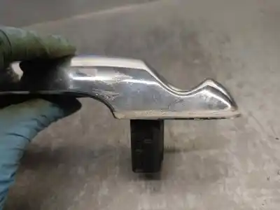 Автозапчасти б/у левая передняя наружная ручка за mini r50,r53 1.6 16v cat ссылки oem iam 51217198471  