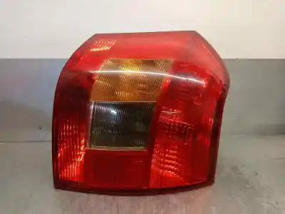 Tweedehands auto-onderdeel rechter achterlamp voor toyota corolla (_e12_) 2.0 d-4d (cde120_) oem iam-referenties 8149713010