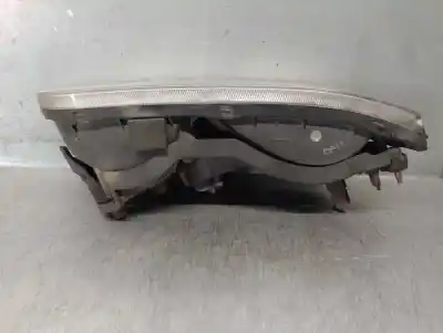 Second-hand car spare part right headlight for ssangyong rexton 2.7 turbodiesel cat oem iam references 8320208001  