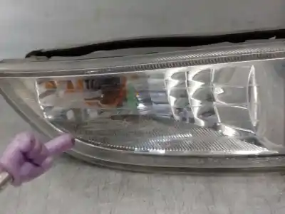 Second-hand car spare part right headlight for ssangyong rexton 2.7 turbodiesel cat oem iam references 8320208001  