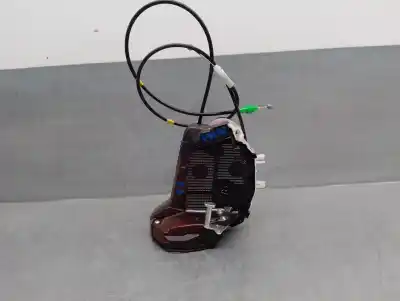 Second-hand car spare part rear right door lock for toyota yaris 1.0 cat oem iam references 690500d310