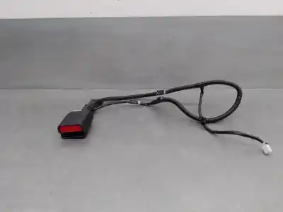 Second-hand car spare part right front seat belt buckle for toyota yaris 1.0 cat oem iam references 732300d340c0