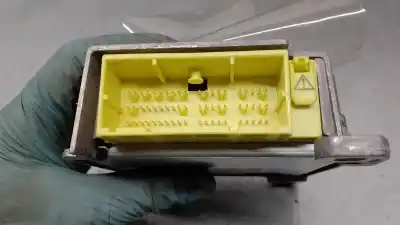 Автозапчасти б/у блок управления подушками безопасности за toyota yaris (ksp9/scp9/nlp9) 1.4 turbodiesel cat ссылки oem iam 891700d210  212986103