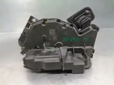 Peça sobressalente para automóvel em segunda mão fechadura da porta traseira esquerda por volkswagen golf vii lim. (bq1) 1.5 16v tsi act referências oem iam 5ta839015l