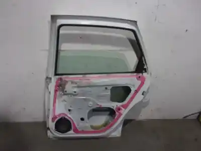 Pezzo di ricambio per auto di seconda mano porta posteriore destra per opel vectra b berlina 1.6 16v riferimenti oem iam 124546  