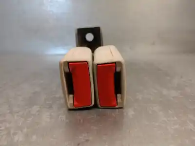 Автозапчасти б/у крюк для пояса за opel insignia a (g09) 2.0 cdti 4x4 (68) ссылки oem iam 13267111  