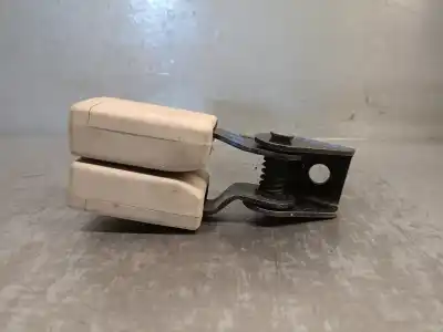 Автозапчасти б/у крюк для пояса за opel insignia a (g09) 2.0 cdti 4x4 (68) ссылки oem iam 13267111  