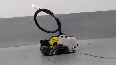 Автозапчастина б/у замок передніх дверей лівий для opel insignia a (g09) 2.0 cdti 4x4 (68) посилання на oem iam 13503801  