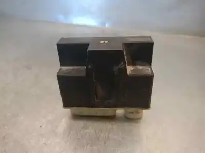 Peça sobressalente para automóvel em segunda mão  por PEUGEOT PARTNER (S2)  Referências OEM IAM 9652021180  018010951