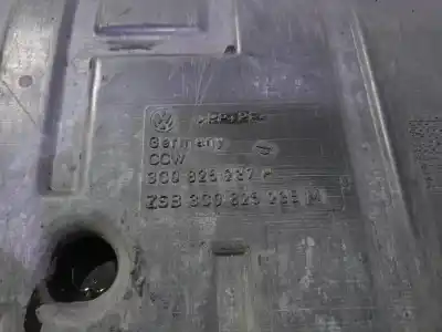 Автозапчасти б/у защитная крышка за volkswagen passat b6 variant (3c5) 2.0 tdi ссылки oem iam 3c0825237h cesta 37 3c0825235m
