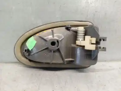 Pezzo di ricambio per auto di seconda mano maniglia interna anteriore sinistra per renault scenic rx4 (ja0) 1.9 dci salomon riferimenti oem iam 7700415974  