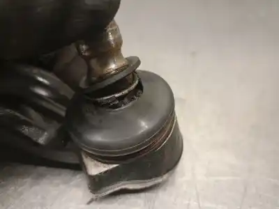 Peça sobressalente para automóvel em segunda mão braço de suspensão inferior dianteiro direito por citroen c8 2.0 hdi premier referências oem iam 3521t2  3521t2