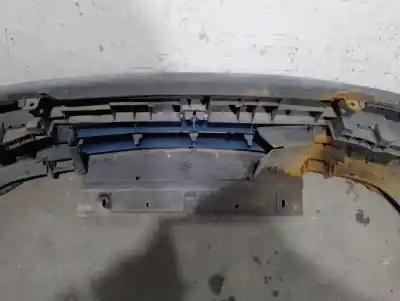 Second-hand car spare part front bumper for renault clio ii fase i (b/cbo) 1.9 d alize oem iam references 7701470894  