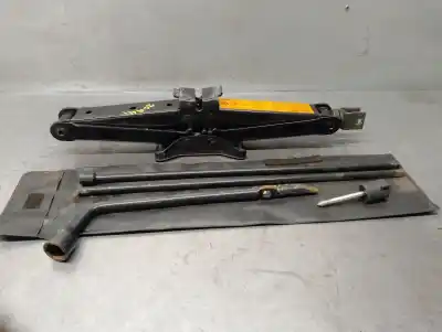 Pièce détachée automobile d'occasion cric hydraulique pour nissan pathfinder (r51) 2.5 dci xe références oem iam 99550eb300  99550eb300 - 995017s000