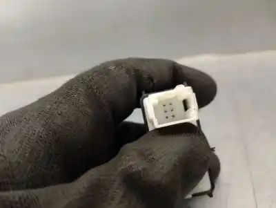 Автозапчасти б/у выключатель переднего правого окна за peugeot 208 ii (ub_, up_, uw_, uj_) 1.2 puretech 100 ссылки oem iam 98044803zd  