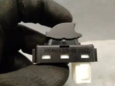 Автозапчасти б/у управление задними правыми стеклами за peugeot 208 ii (ub_, up_, uw_, uj_) 1.2 puretech 100 ссылки oem iam 98044803zd  