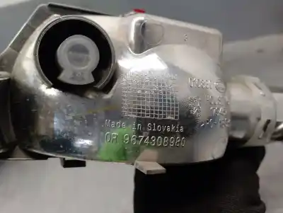 Автозапчасти б/у центральный задний фонарь за peugeot 208 ii (ub_, up_, uw_, uj_) 1.2 puretech 100 ссылки oem iam 9674308980  9674308980